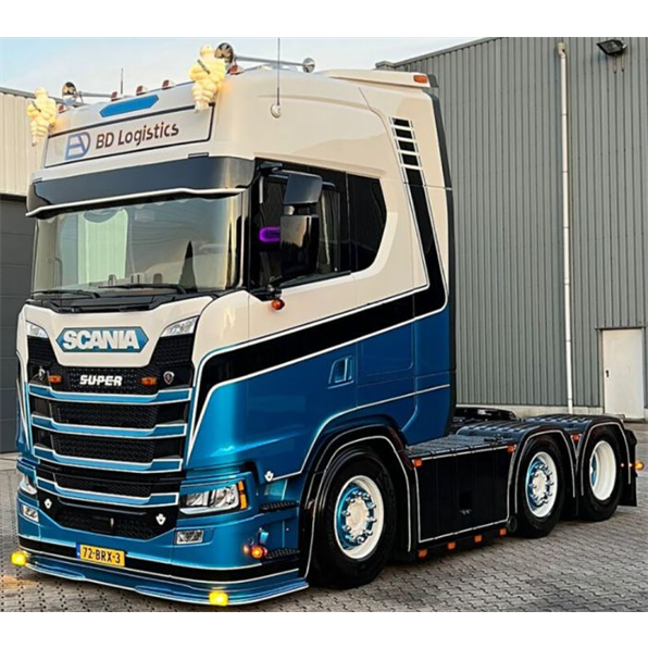 WSI Model BD Logistics Scania 3 Series 6x2 Tag - 01-4124